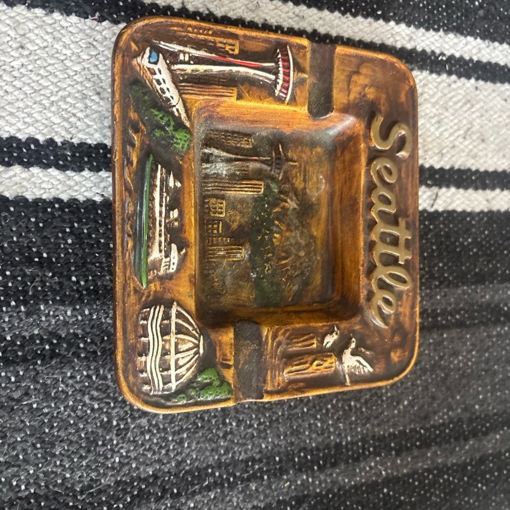 Seattle Souvenir Ashtray